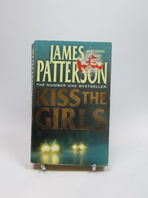 9780007858002_kiss-the-girls_front-3.jpg Kiss the girls