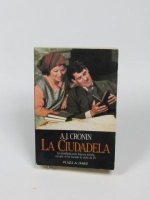 9788401371622_la-ciudadela_front-8.jpg La ciudadela