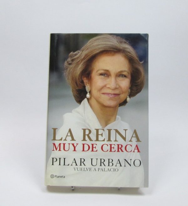 9788408085133_la-reina-muy-de-cerca_front-11.jpg La reina muy de cerca