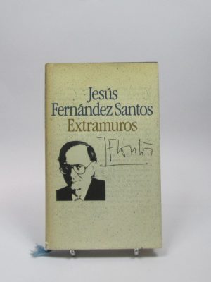Extramuros