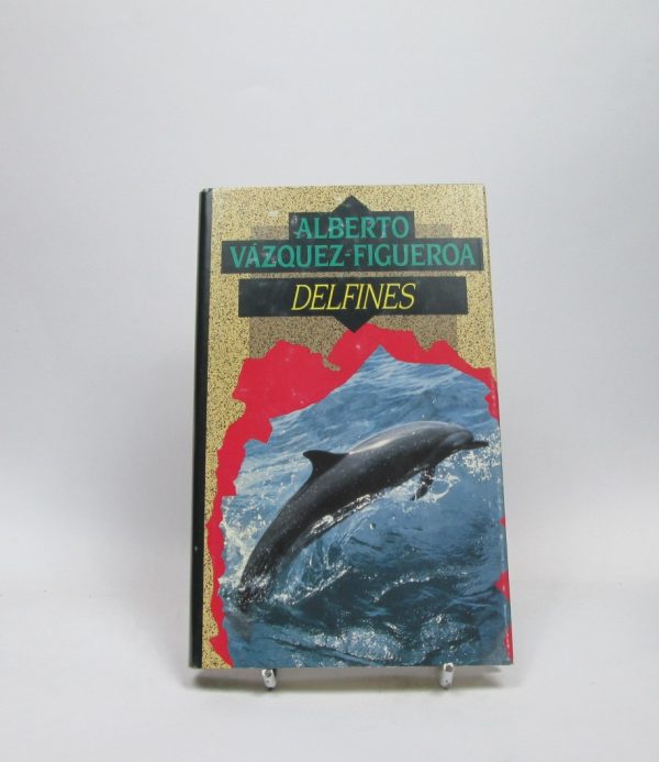 9788422638155_delfines_front-8.jpg Delfines
