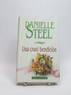9788422655305_una-cruel-bendicion_front-9.jpg Una cruel bendición