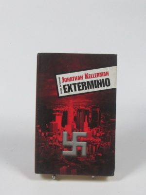 9788422697886_exterminio_front-3.jpg Exterminio