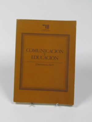 9788432992278_comunicacion-y-educacion_front-1.jpg Comunicación y educación