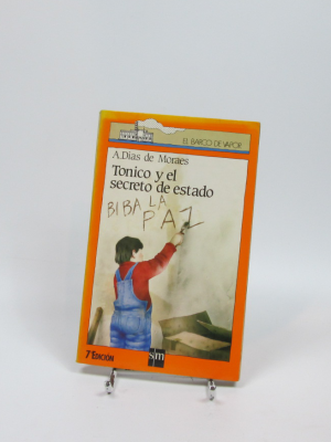 9788434808706_tonico-y-el-secreto-de-estado_front-6.png Tonico y el secreto de estado