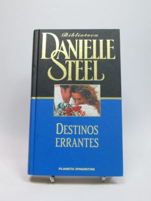 9788439589013_destinos-errantes_front-7.jpg Destinos errantes