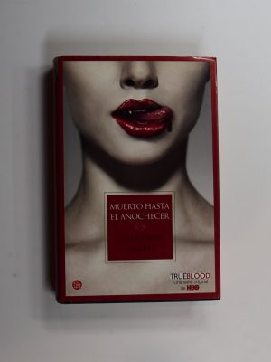 9788466323727_muerto-hasta-el-anochecer_front-3.jpg Muerto hasta el anochecer
