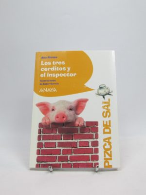 9788466784887_los-tres-cerditos-y-el-inspector_front-7.jpg Los tres cerditos y el inspector