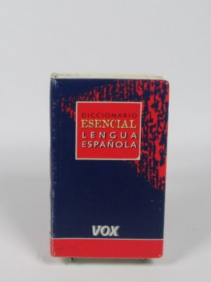 9788483322482_diccionario-esencial-lengua-espanola_front-2.jpg Diccionario esencial lengua española