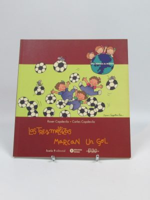 9788484521808_las-tres-mellizas-marcan-un-gol_front-2.jpg Las tres mellizas marcan un gol