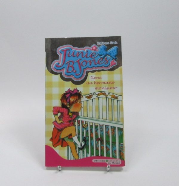 9788496878617_junie-b-jones-tiene-un-hermano-monisimo_front-3.jpg Junie b. jones tiene un hermano monísimo